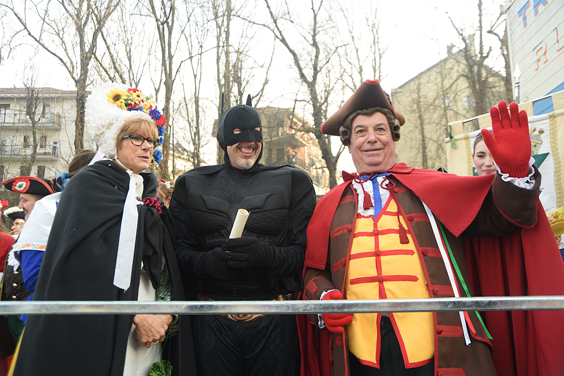 Sfilata carri Carnevale di Torino_120.jpg